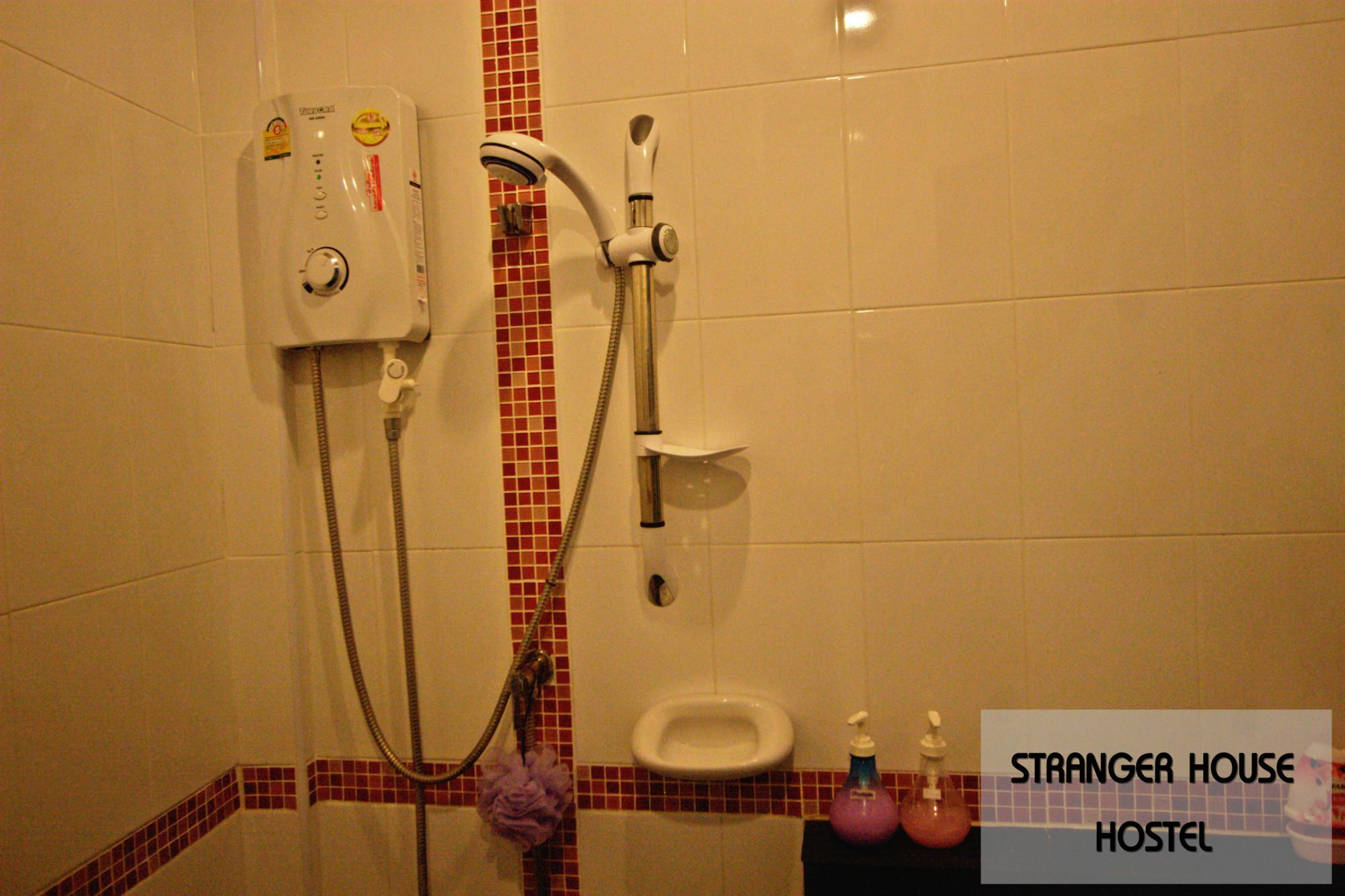Stranger House Vandrerhjem Chiang Mai Eksteriør bilde